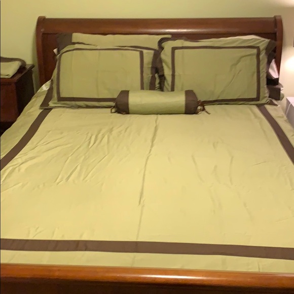 Restoration Hardware Other - Restoration Hardware queen set